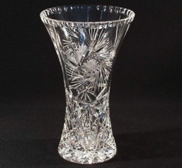 váza 25,5 cm - Broušené sklo - Ostatní brus