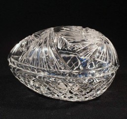 Broušené sklo -dóza výška 16 cm - Broušené sklo - Ostatní brus