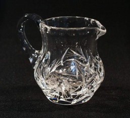 Broušené sklo -džbánek 9 cm - Broušené sklo - Ostatní brus