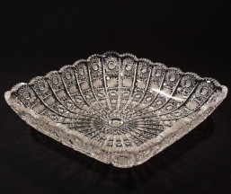 Broušené sklo -talíř  28 x 28 cm - Broušené sklo - Bohatý brus