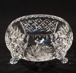 Broušené sklo -mísa-trojnožka 15,5 cm - Broušené sklo - Ostatní brus