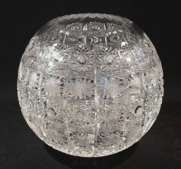 broušené sklo -váza - koule 20 cm - Broušené sklo - Bohatý brus