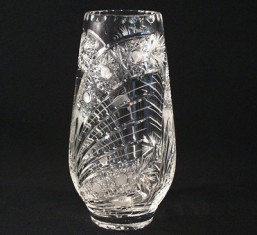 broušené sklo -váza 25,5 cm - Broušené sklo - Bohatý brus